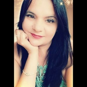 Meet your Posher, Zoraida